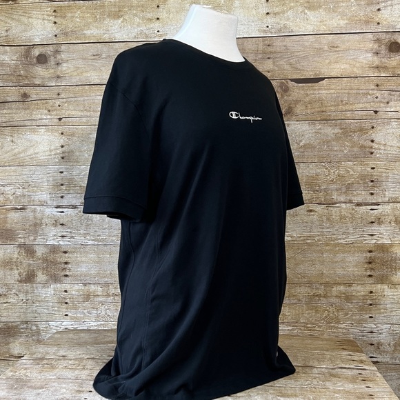 Champion Size Medium Mens Tee - Picture 2 of 7